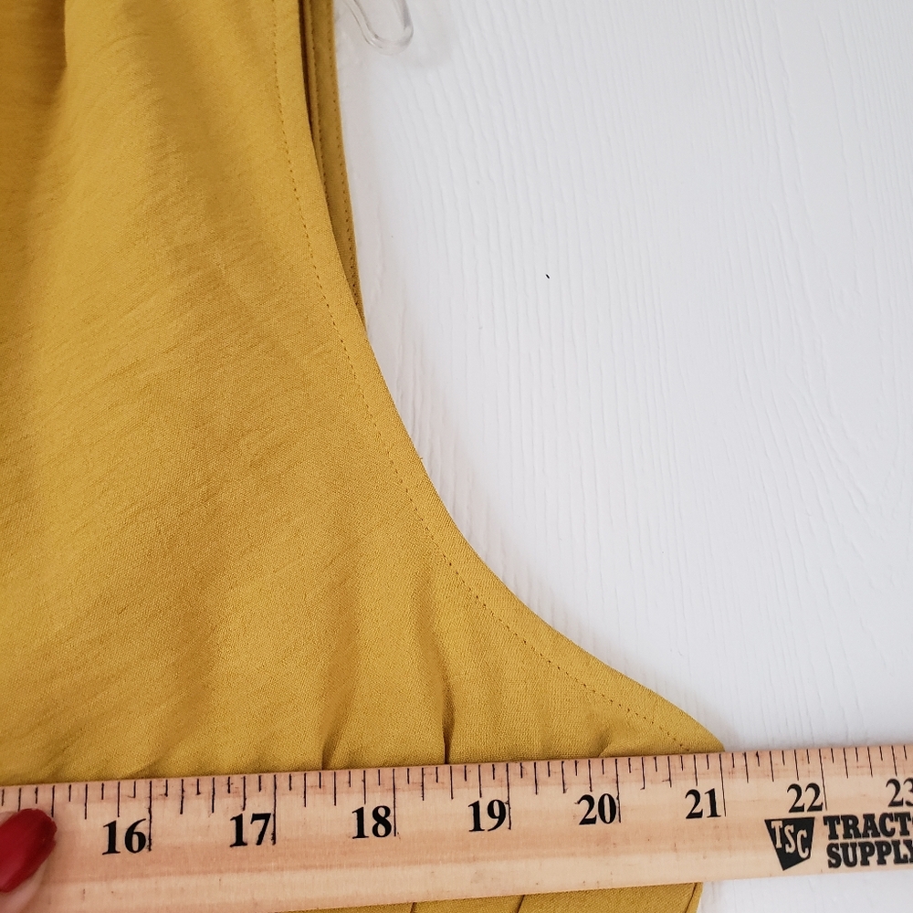 Emma & Michele Ladies Size XL Mustard Yellow Sleeveless Wrap Tie Romper - Picture 3 of 6
